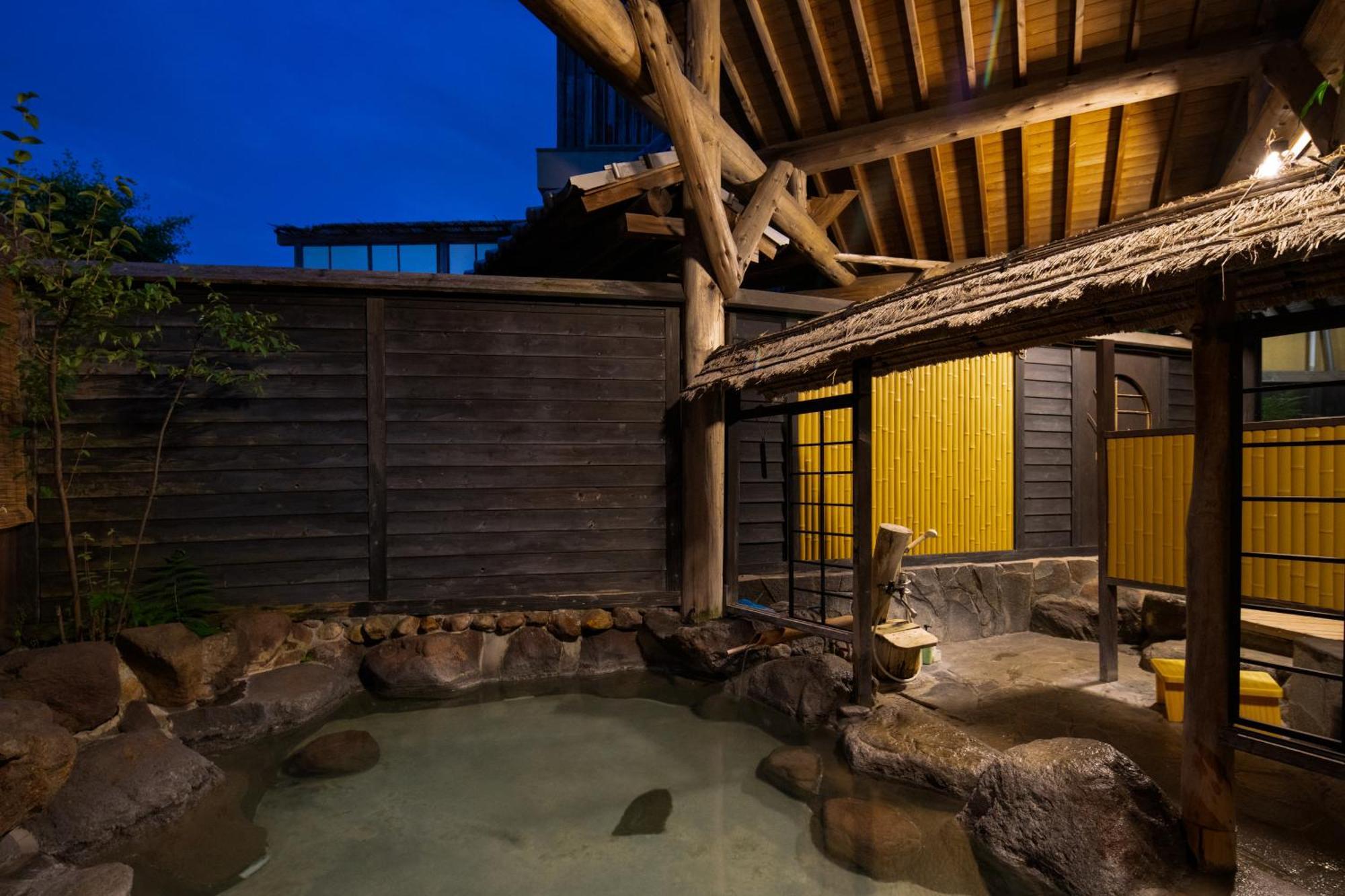 Hotel Hozanso Beppu Exterior foto